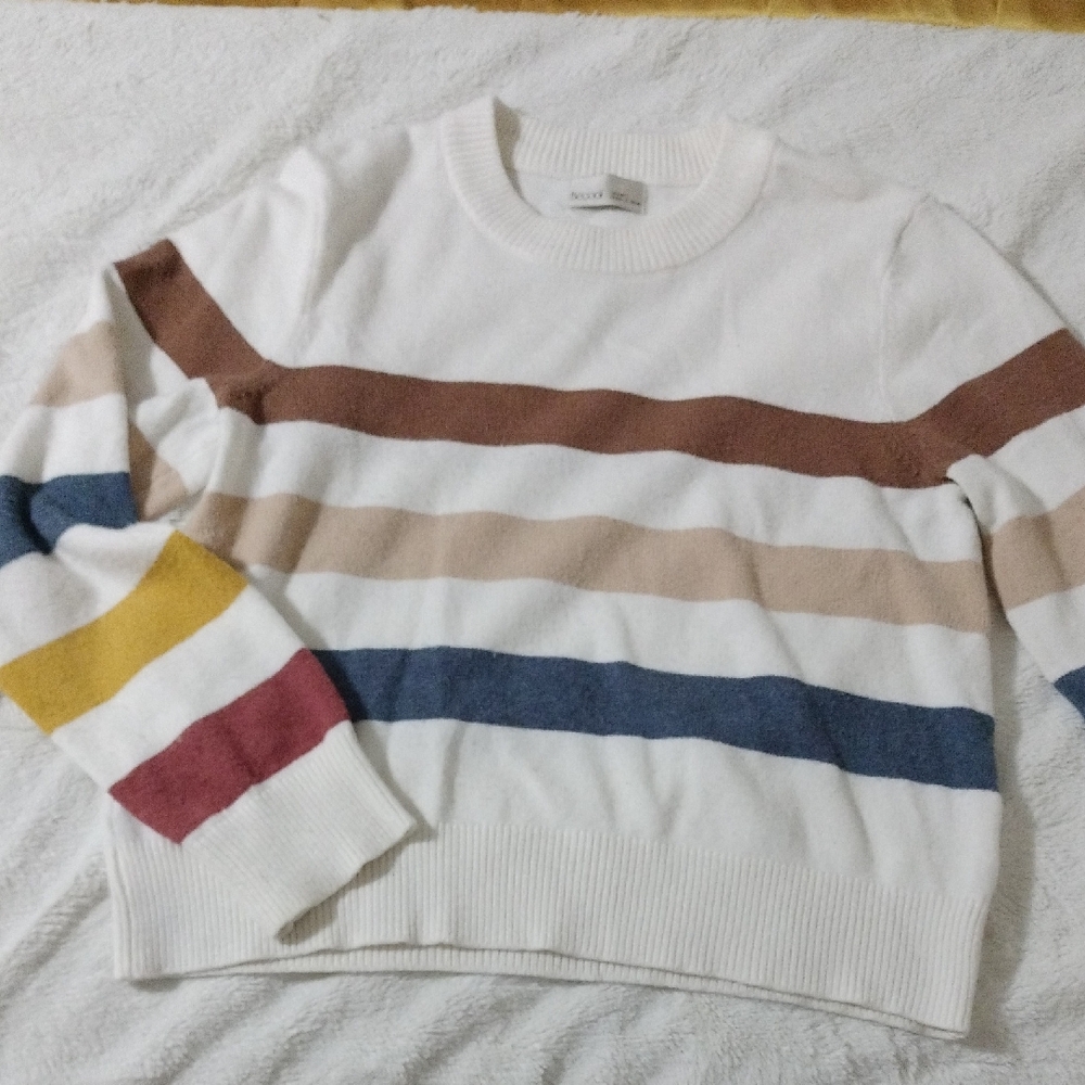BE COOL Women's White Crewneck Sweater with Multicolor Stripes
